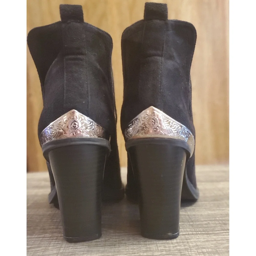 Charlotte‎ Russe Slip On Ankle Booties Women's Size 7 Black